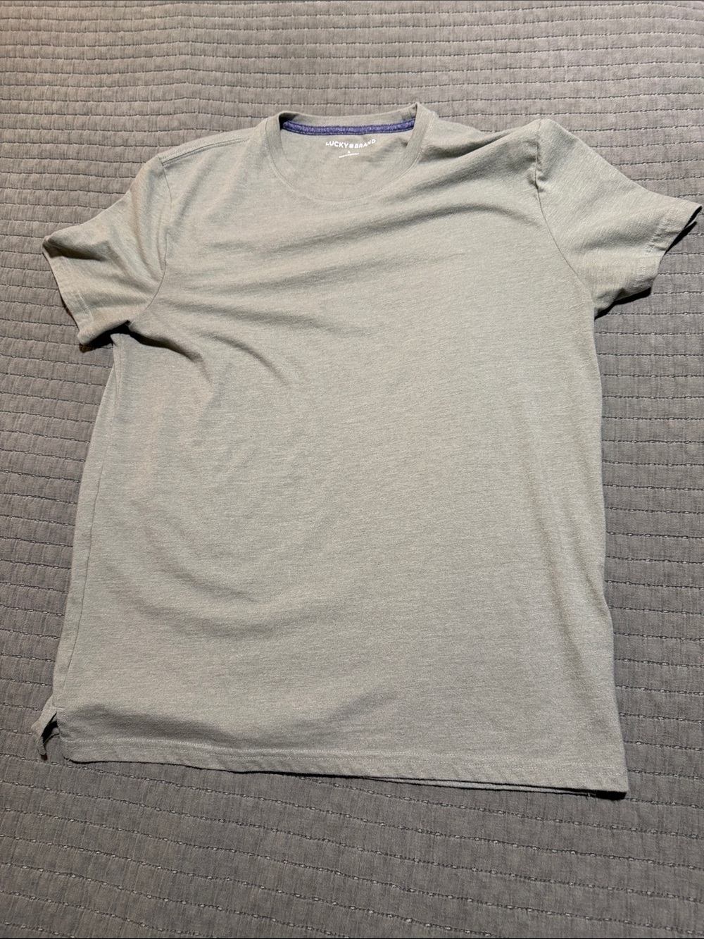Men’s T-Shirts Lucky, Billabong and Texas Size Large